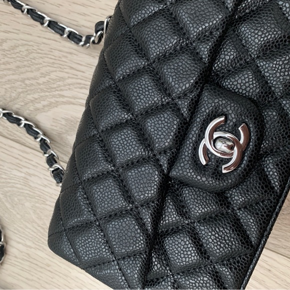 black rectangle mini flap bag - Picture 2 of 8